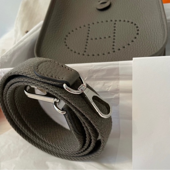 💜SOLD💜 HERMES🍊 Evelyne 16 mini TPM - Etain PH - Picture 6 of 13